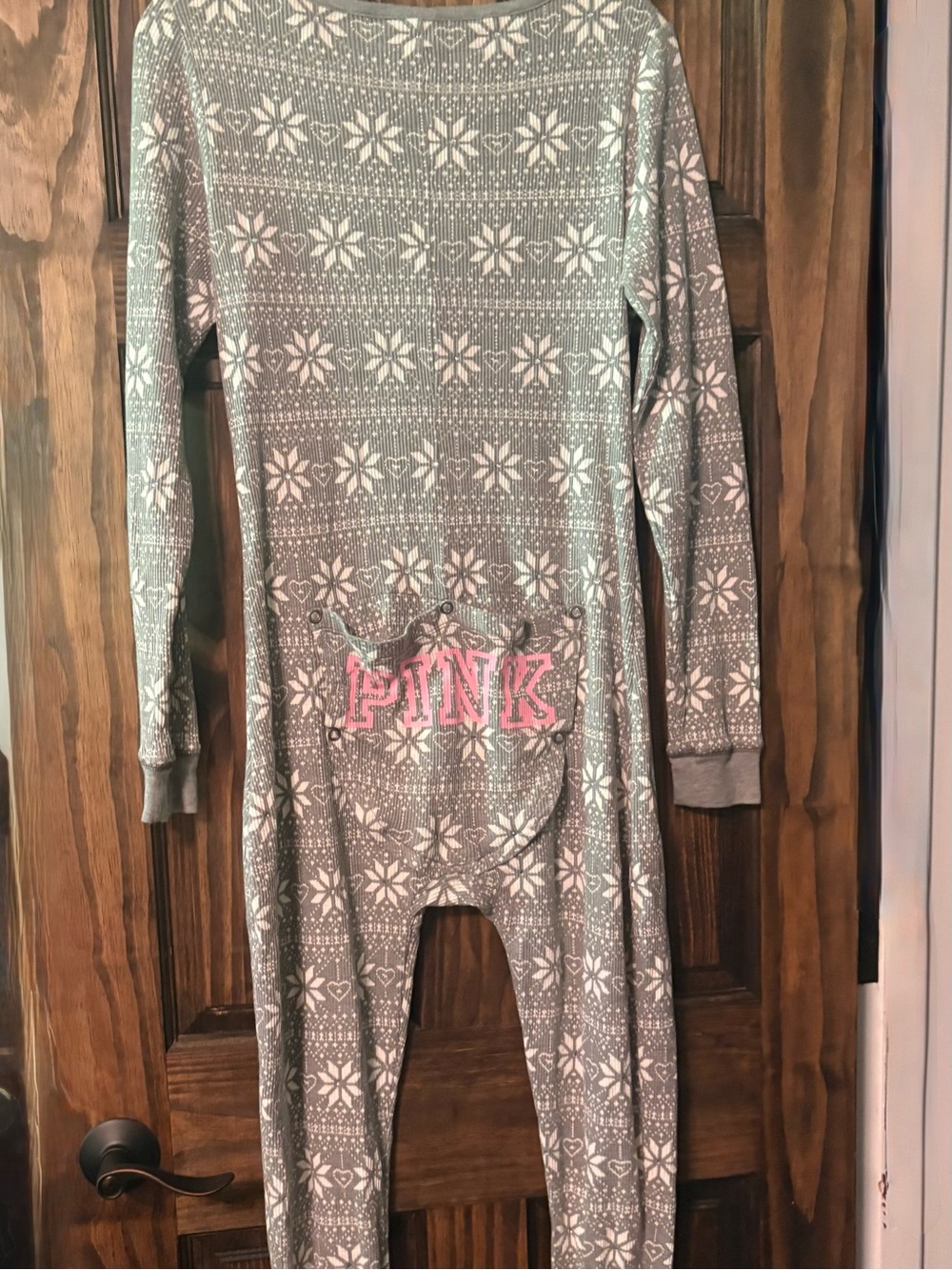RARE Victoria’s Secret PINK Fair Isle Thermal Snowflake Onesie – Gray/White
